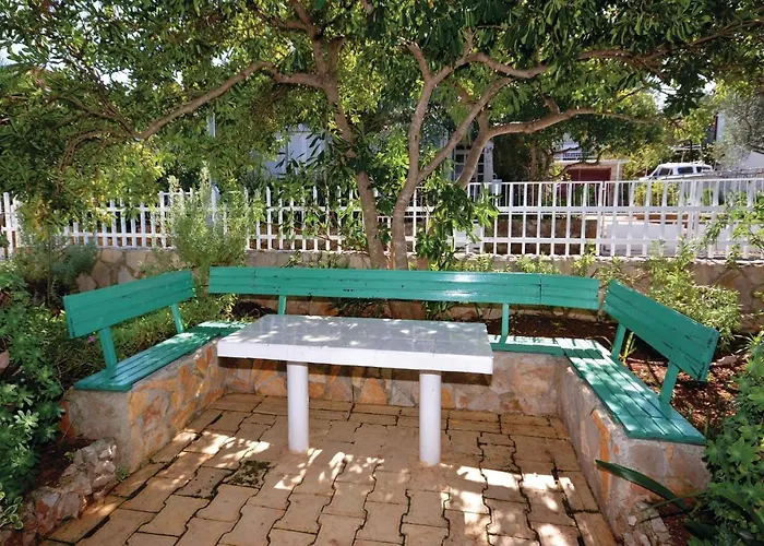 Apartment Ivanje Gomile Bb III Stari Grad (Hvar)